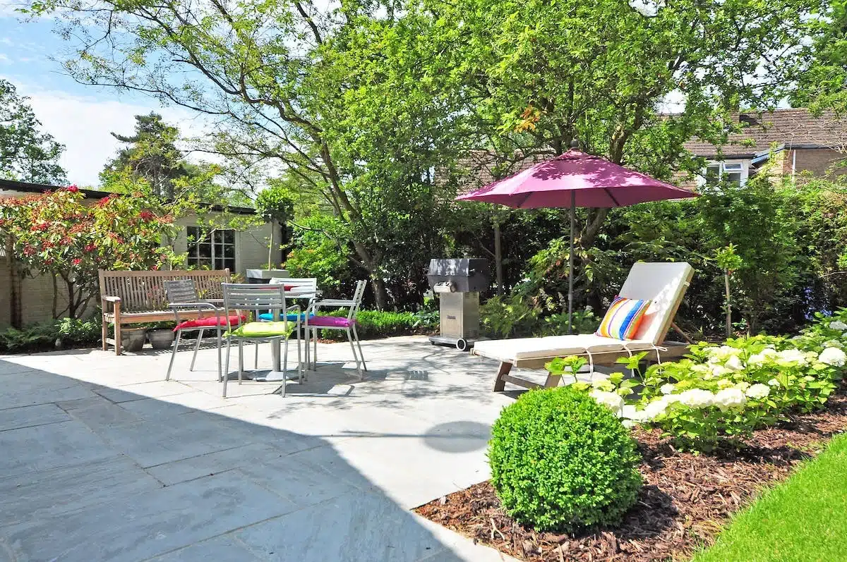 Concevez votre jardin idéal après votre installation : guide pratique et astuces