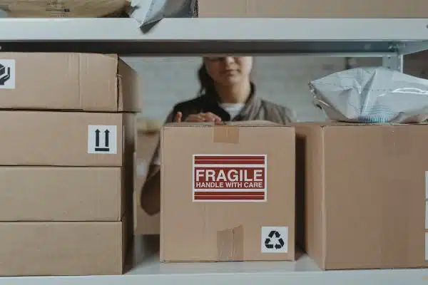 Conseils pratiques pour emballer efficacement vos objets fragiles