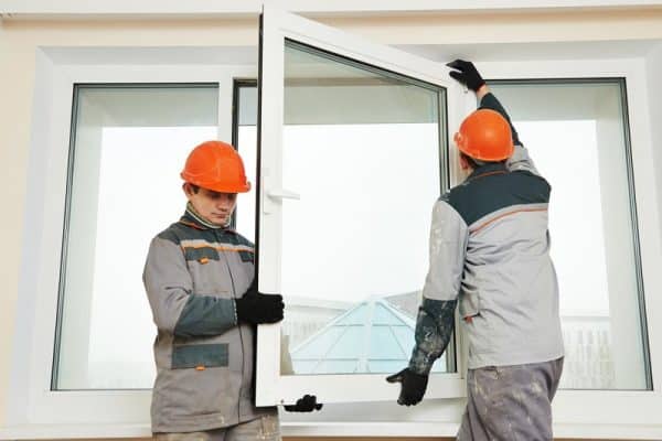 Comment poser des fenêtres PVC en rénovation ?
