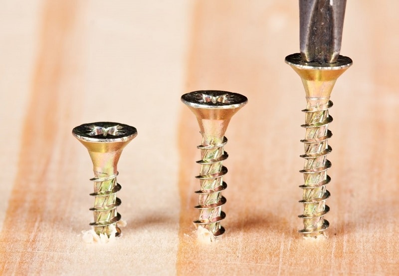 Tirefond : tout ce que vous devez savoir sur ce type de fixation en bois