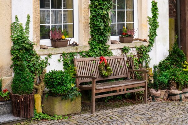 Les meubles pour optimiser l’extérieur de votre maison