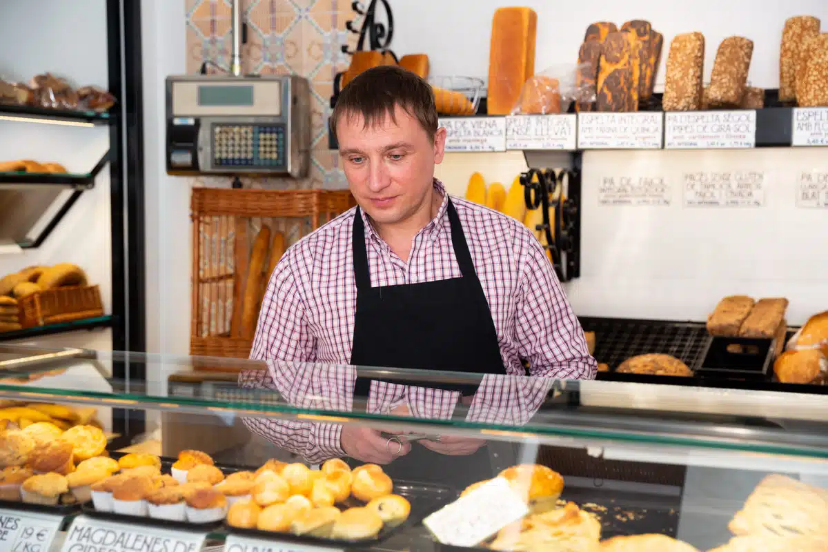 agencement d'une petite boulangerie 